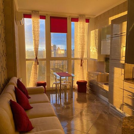 Rent-Kiev 2 Min Metro Chernihivska Lux Экстерьер фото