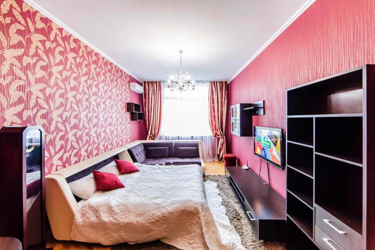 Rent-Kiev 2 Min Metro Chernihivska Lux Экстерьер фото