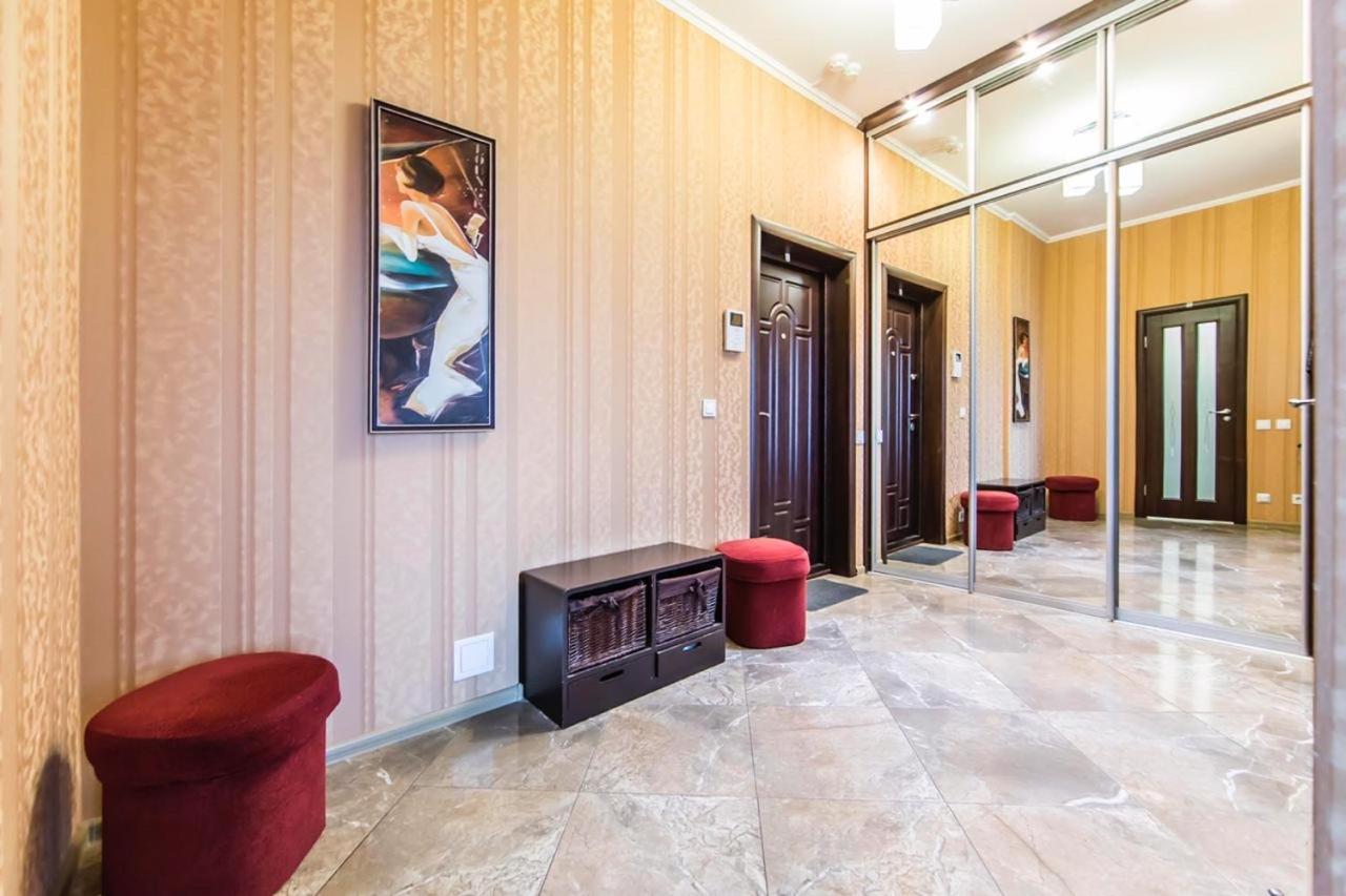 Rent-Kiev 2 Min Metro Chernihivska Lux Экстерьер фото