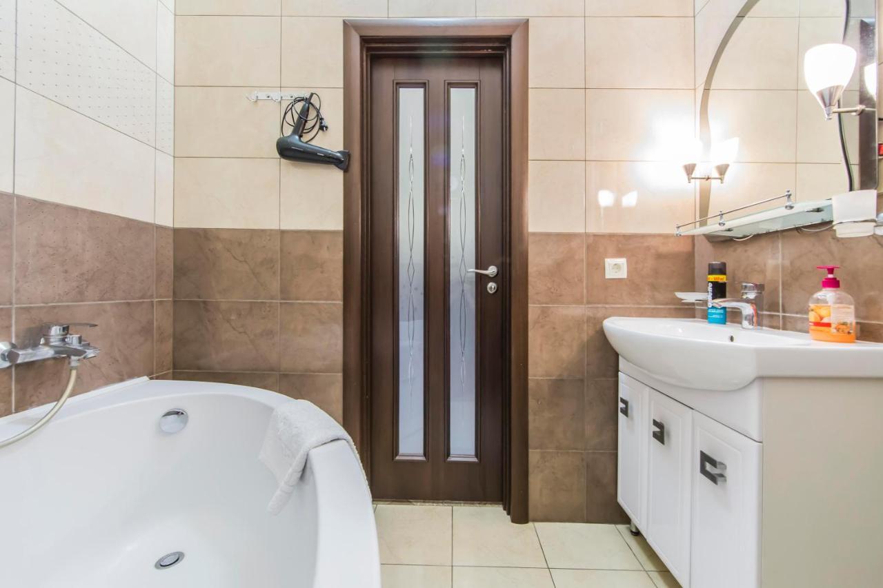 Rent-Kiev 2 Min Metro Chernihivska Lux Экстерьер фото